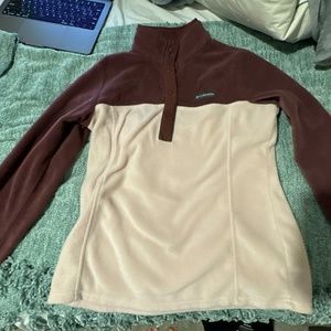 pink/red Columbia pullover